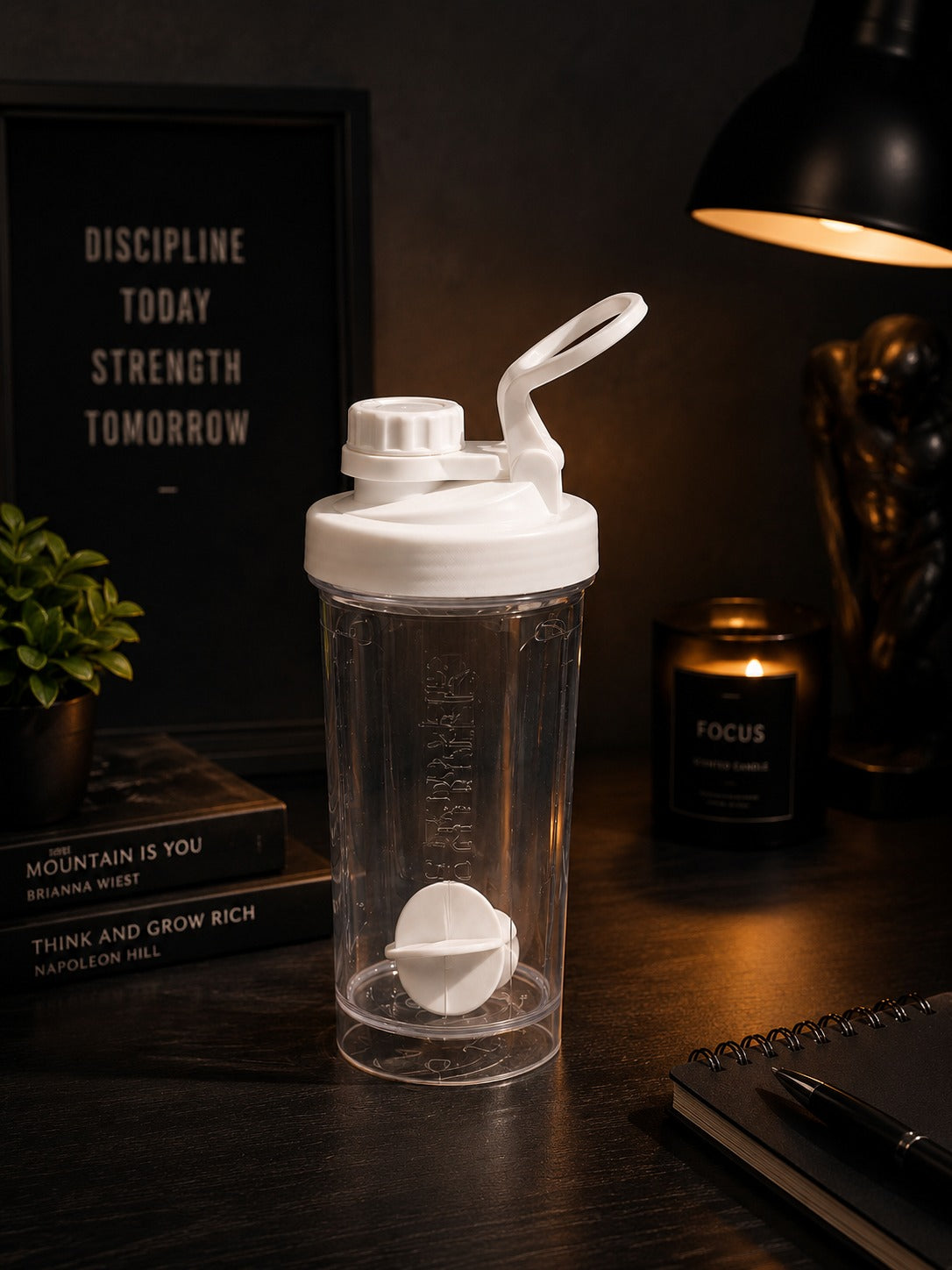 Crystal Clear COMMANDO Shaker Bottle – 700ML